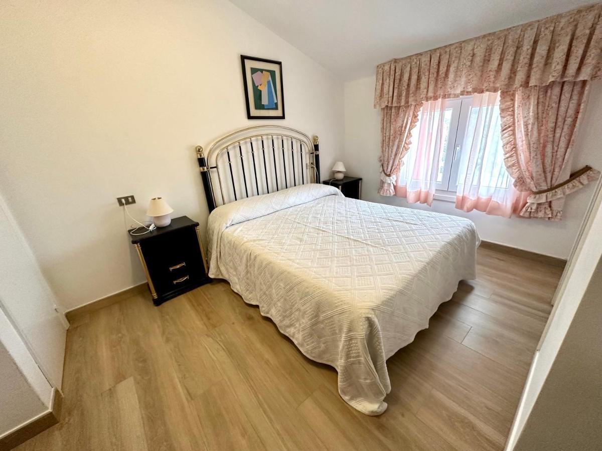 Apartamentos Sinas Playa Raxo Εξωτερικό φωτογραφία