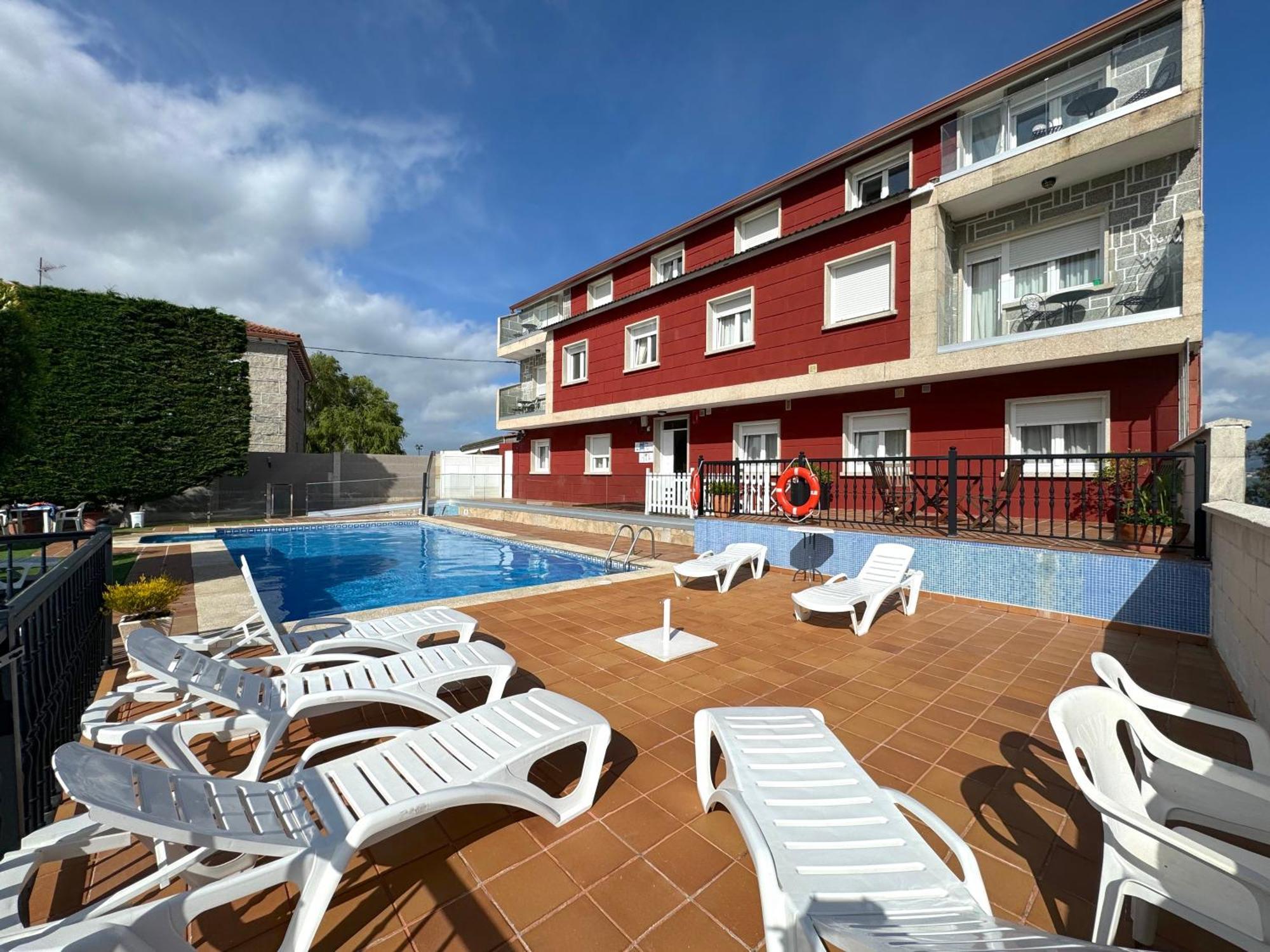 Apartamentos Sinas Playa Raxo Εξωτερικό φωτογραφία